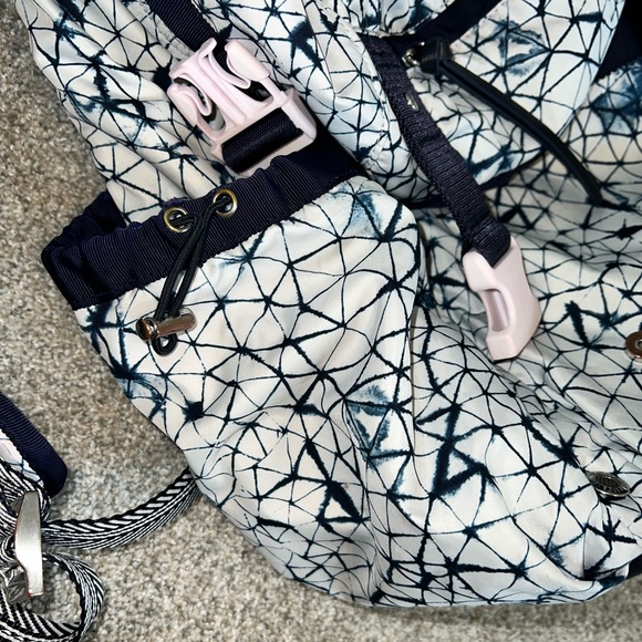 Lululemon Backpack - Picture 4 of 6